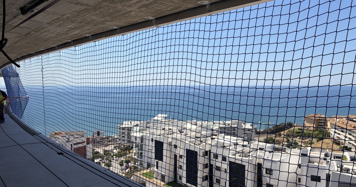Apartamento en planta media en Fuengirola, Fuengirola, 11/12