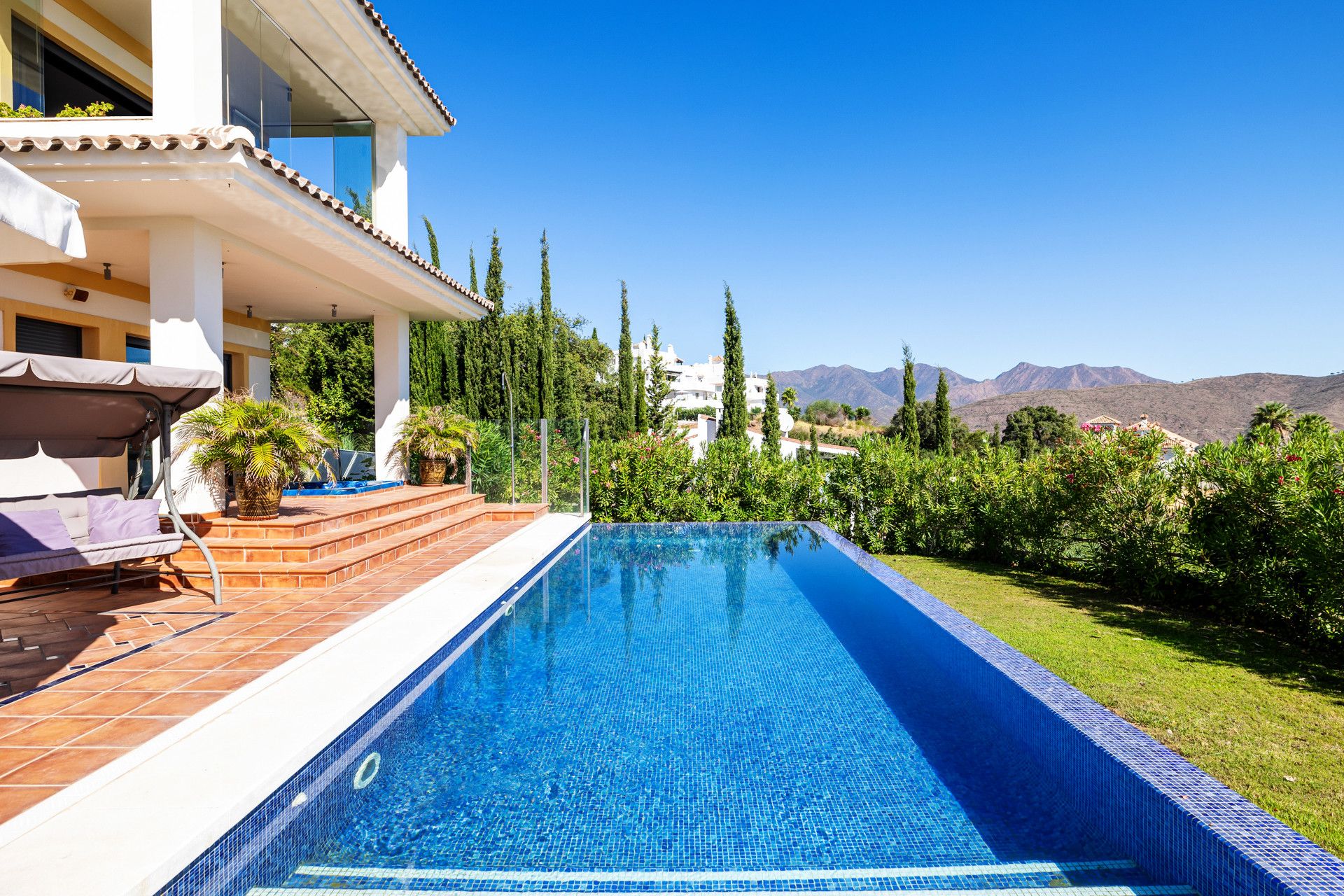 Villa in Marbella East, Marbella East, 5/12