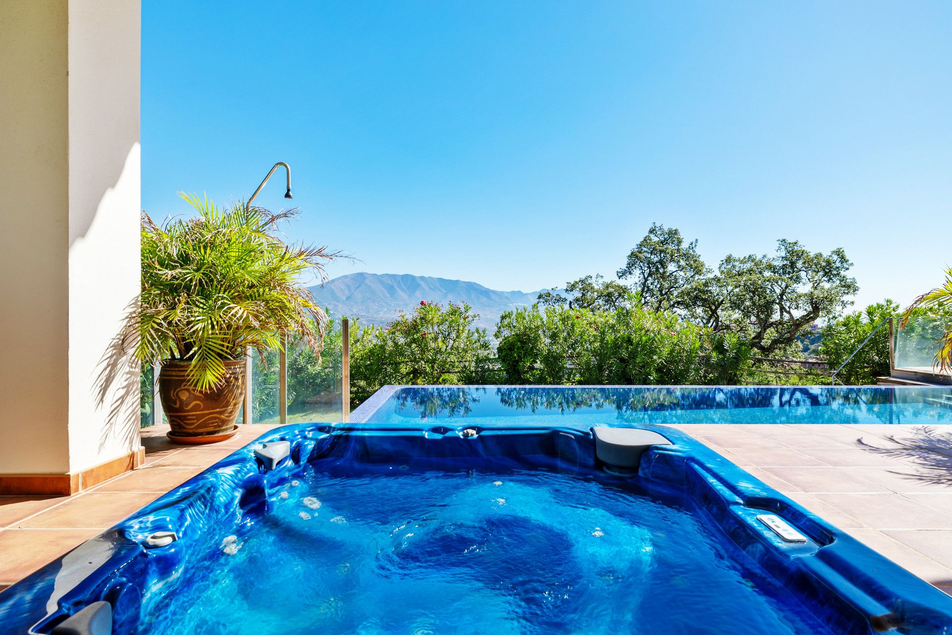 Villa in Marbella East, Marbella East, 7/12