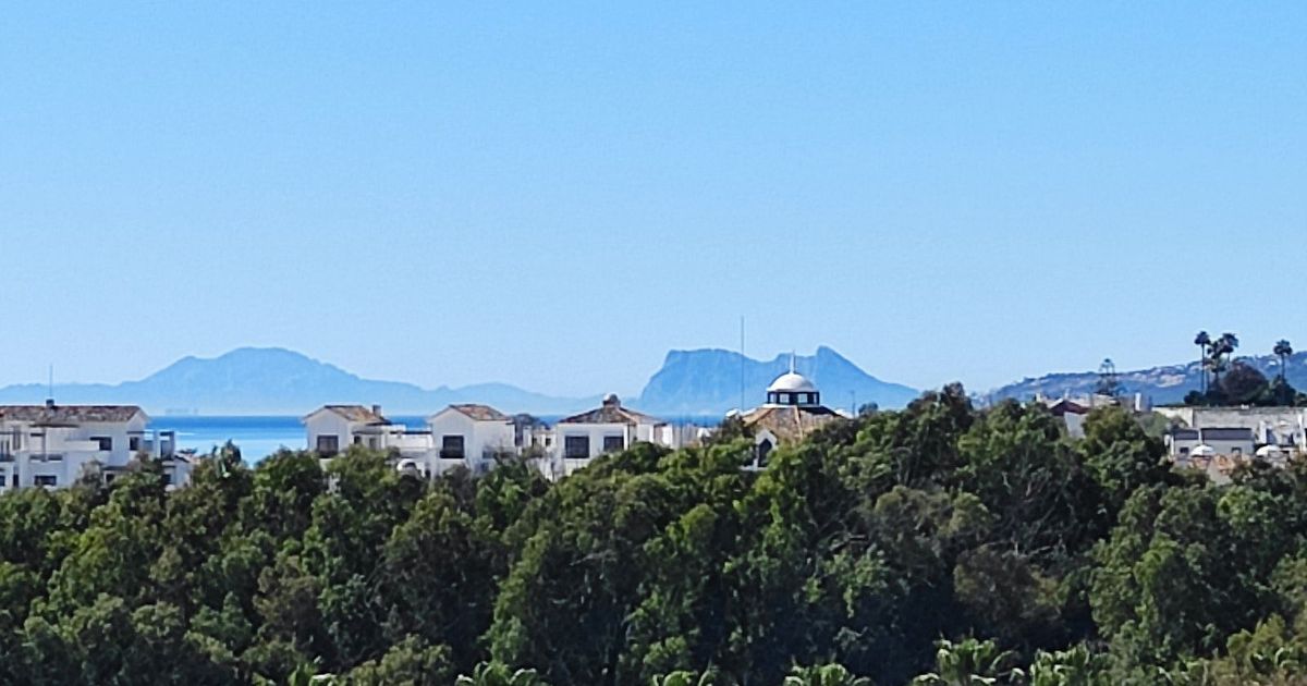 Penthouse in Estepona, Estepona, 2/12