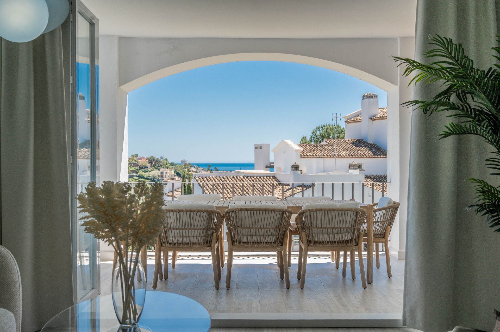 Apartment in Benahavis, Altos de La Quinta, Benahavis, 2/12