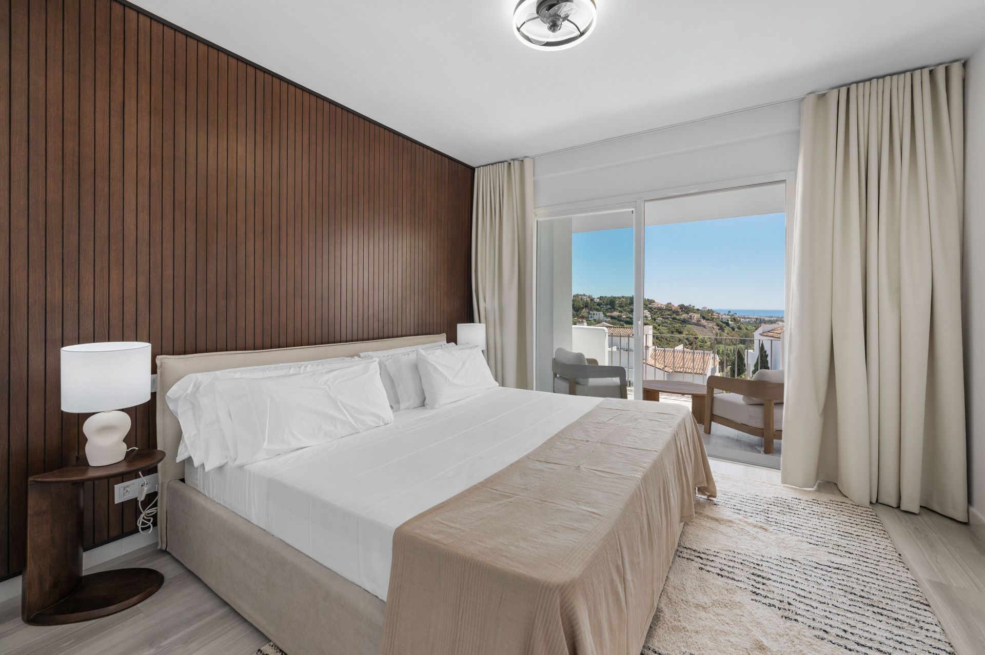 Apartment in Benahavis, Altos de La Quinta, Benahavis, 10/12