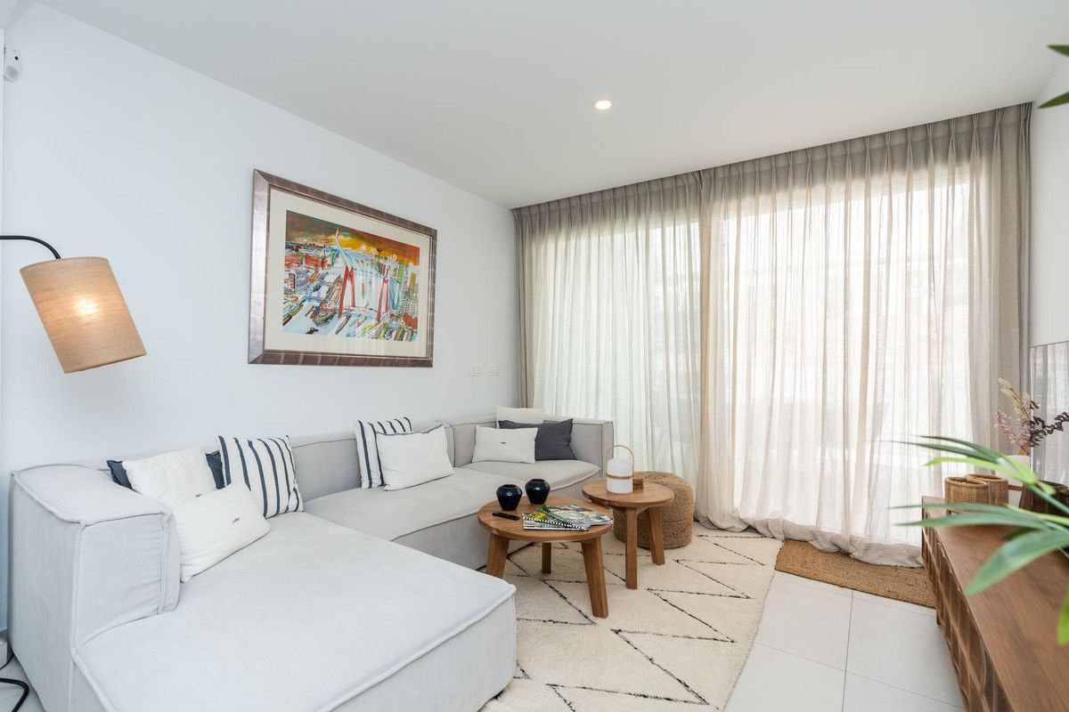 Penthouse in Elviria, Elviria, 6/12