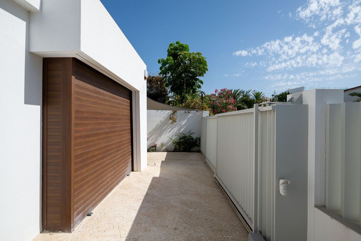 Detached Villa in Marbesa, Marbesa, 12/12