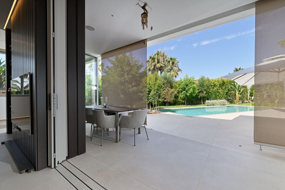 Detached Villa in Marbesa, Marbesa, 3/12