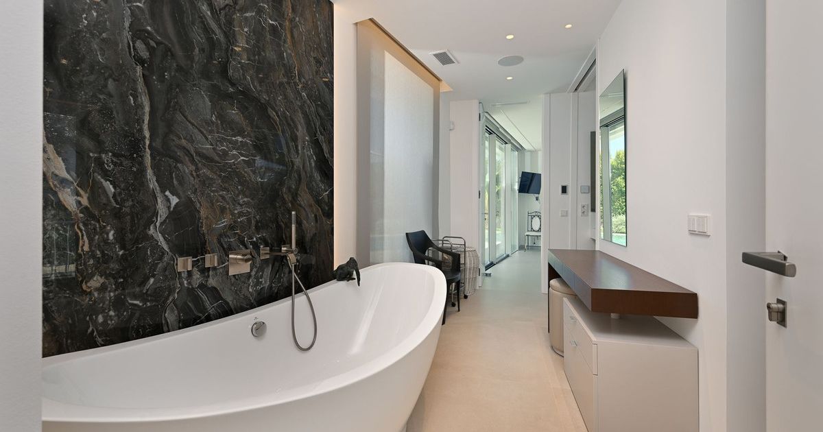 Detached Villa in Marbesa, Marbesa, 4/12