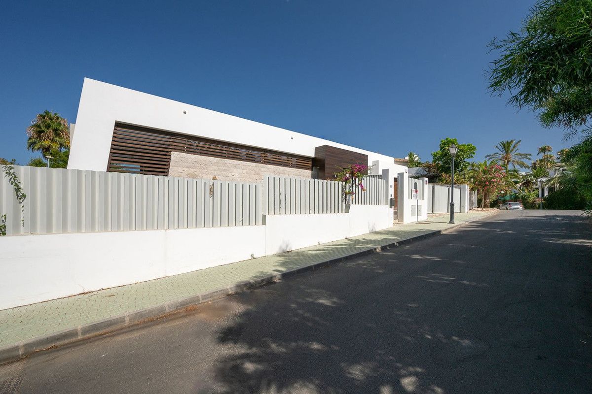Detached Villa in Marbesa, Marbesa, 8/12