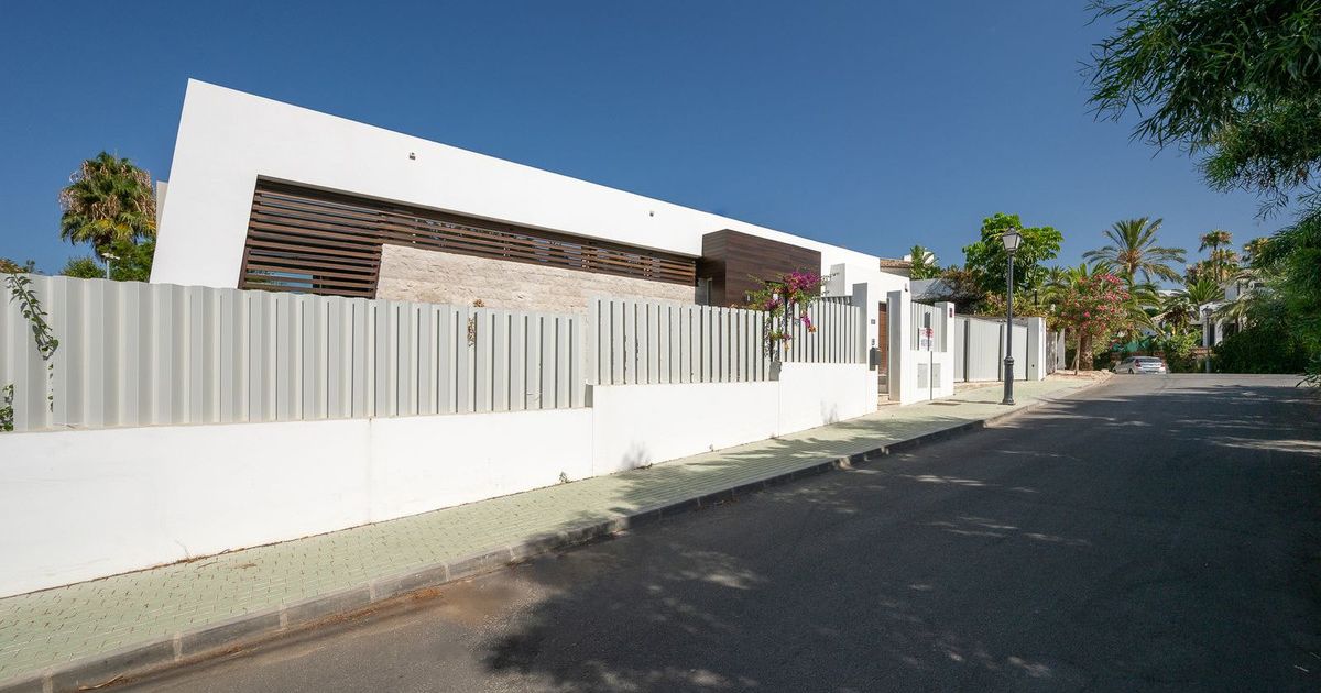 Detached Villa in Marbesa, Marbesa, 8/12