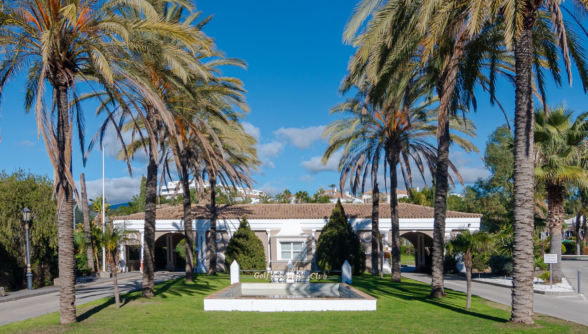 Plot in Estepona, La Resina Golf, Estepona, 1/9