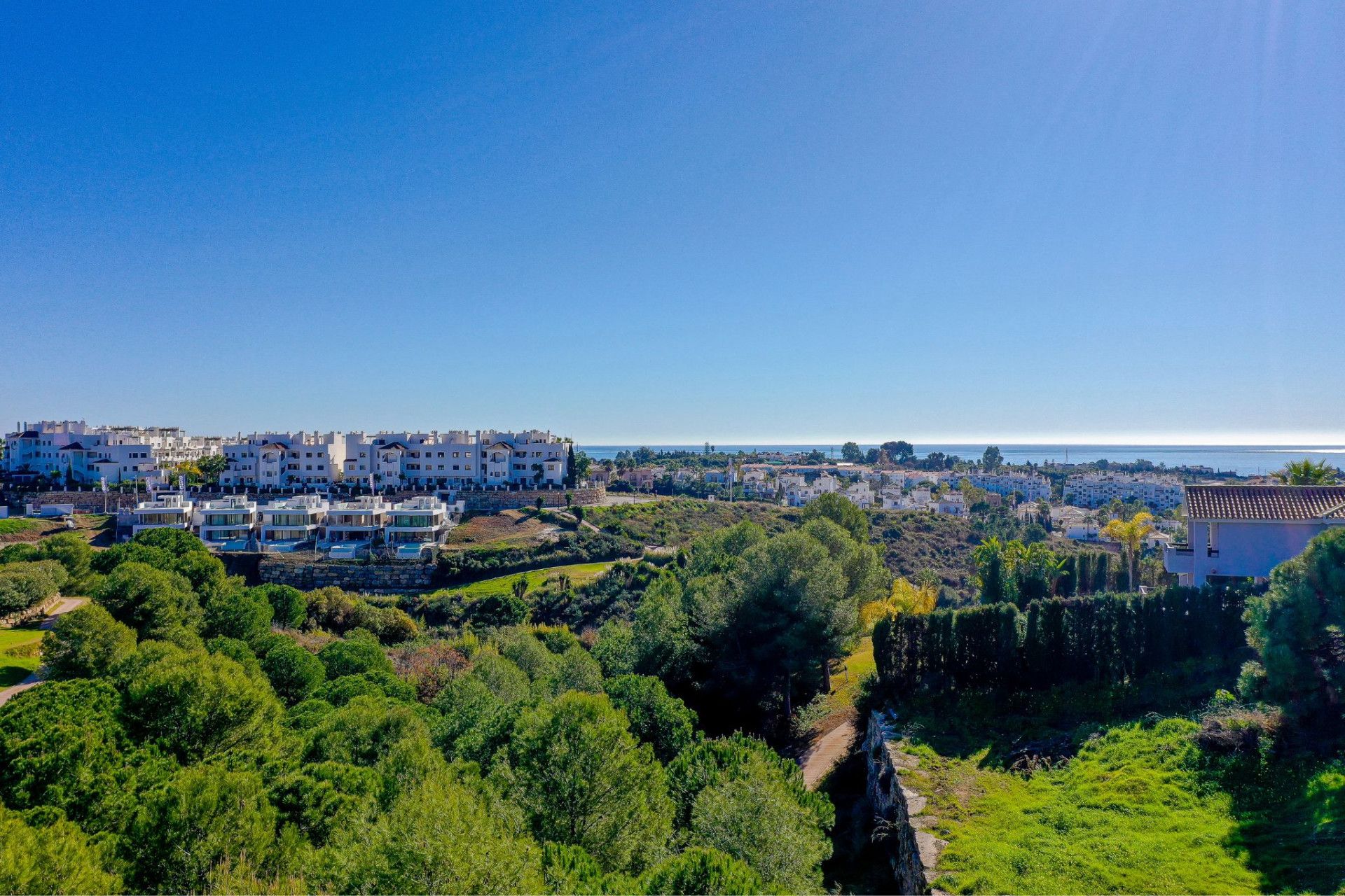 Plot in Estepona, La Resina Golf, Estepona, 9/9
