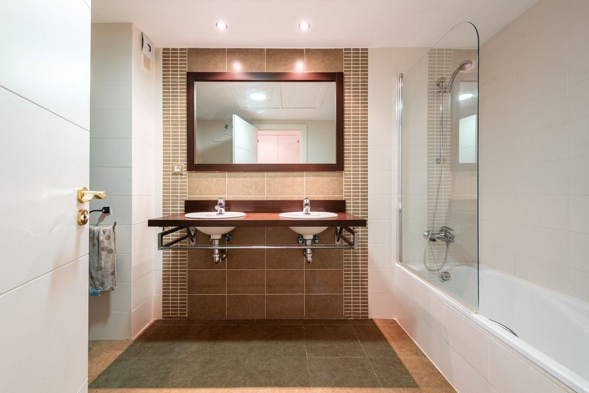 Penthouse Duplex in New Golden Mile, New Golden Mile, 11/12