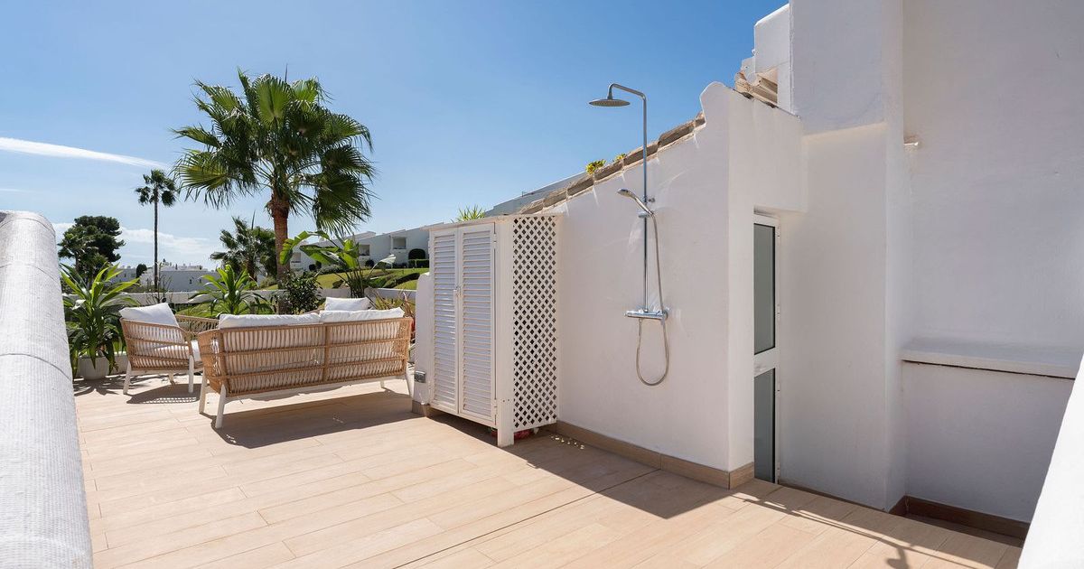 Penthouse Duplex in Nueva Andalucía, Nueva Andalucía, 5/12