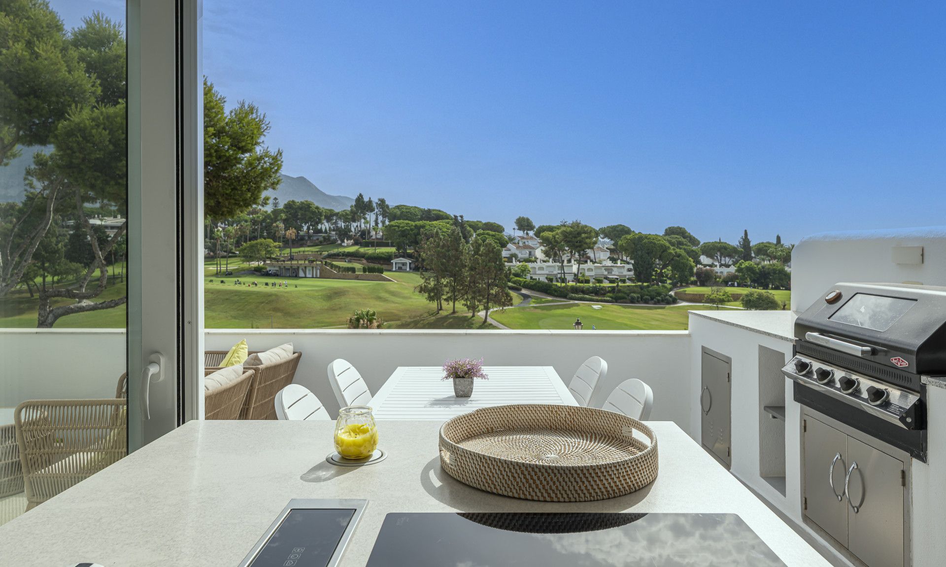 Town House in Nueva Andalucia, Azahara II, Nueva Andalucia, 3/12