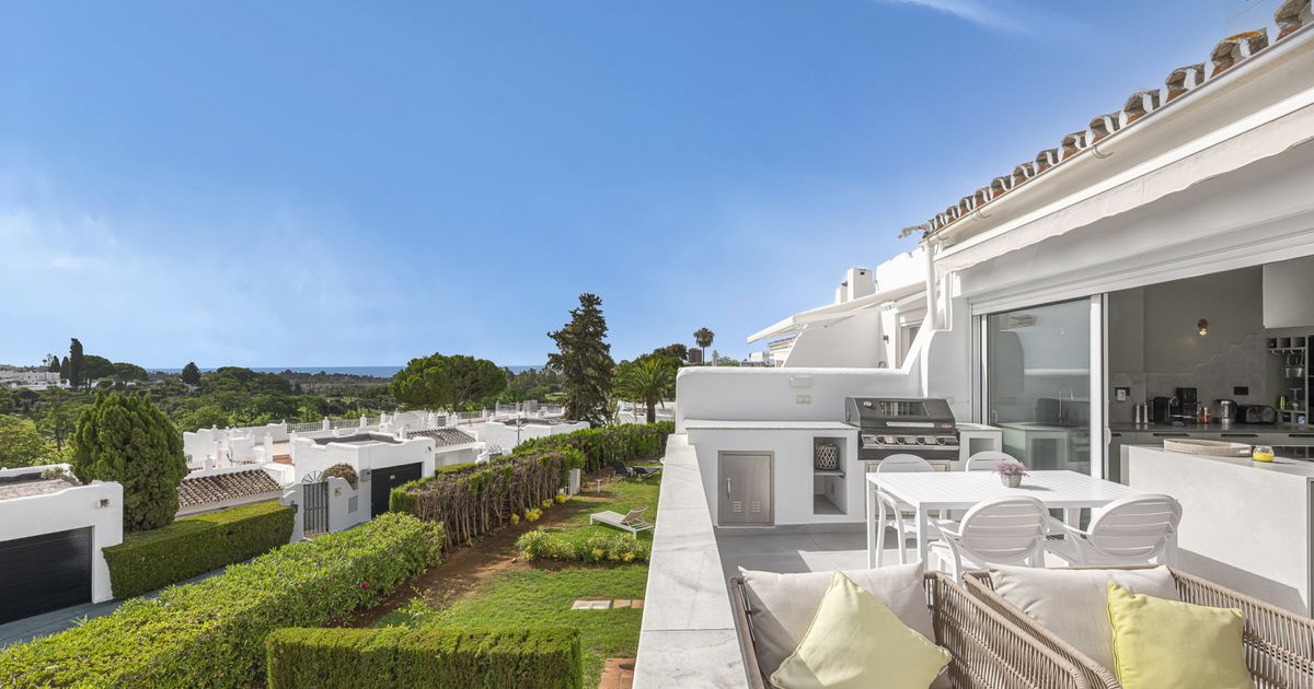 Town House in Nueva Andalucia, Azahara II, Nueva Andalucia, 6/12