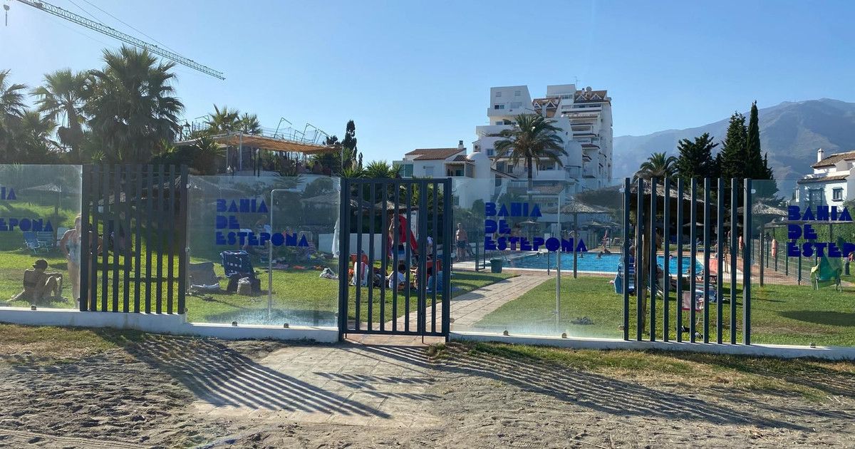 Apartamento en planta media en Estepona, Estepona, 3/12