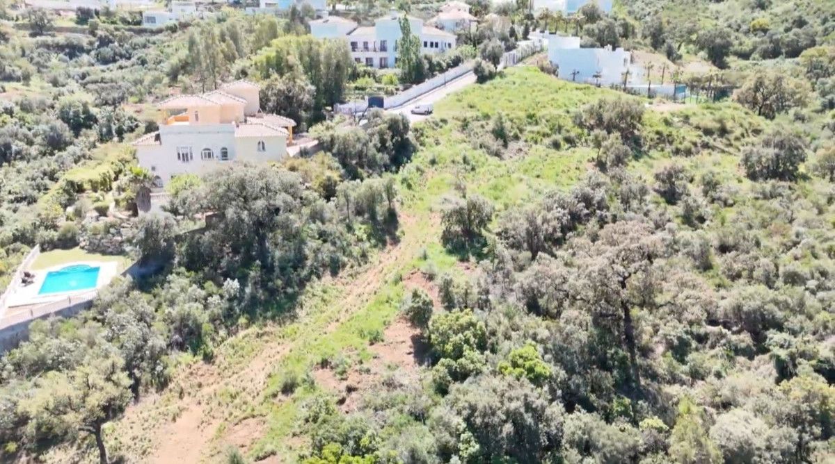 Residential Plot in La Mairena, La Mairena, 2/12