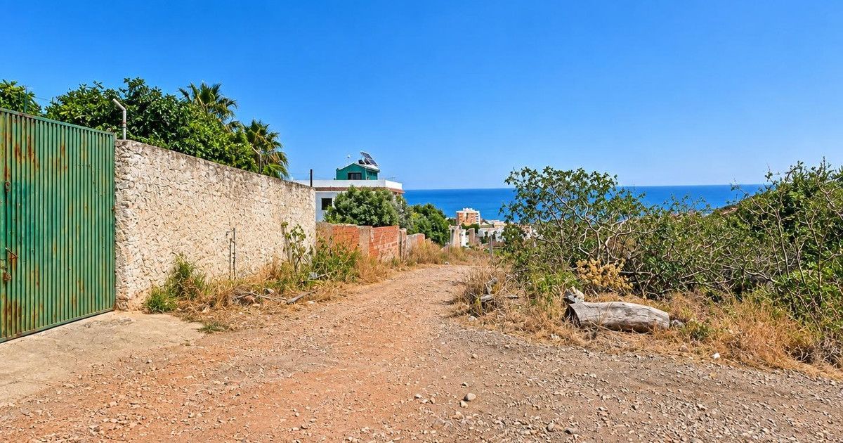 Działka rezydencjonalna w Torremolinos, Torremolinos, 7/12