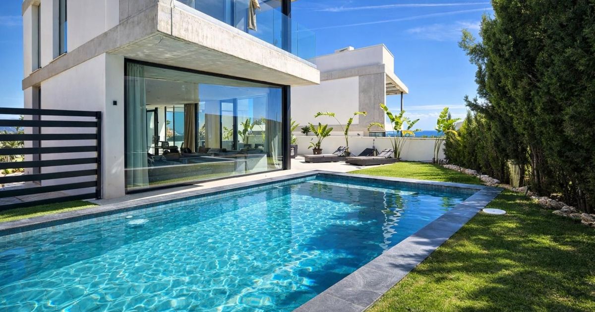 Detached Villa in Nueva Andalucía, Nueva Andalucía, 2/12