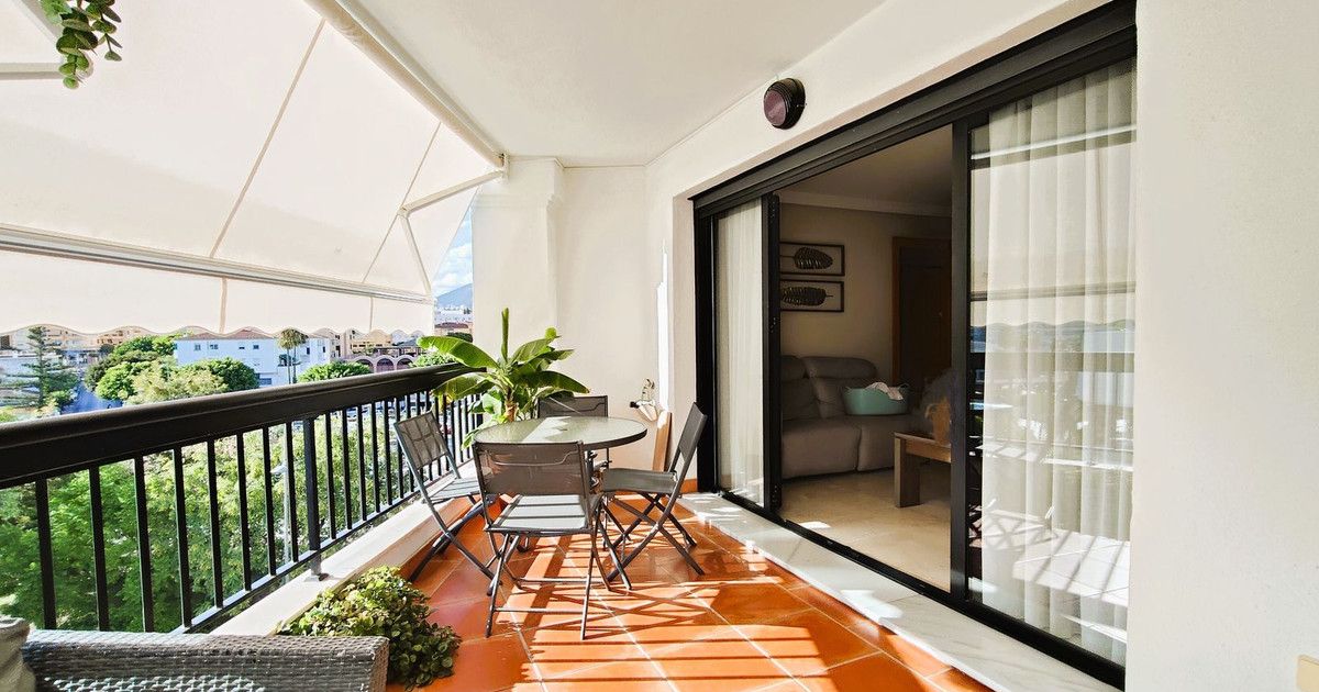 Middle Floor Apartment in San Pedro de Alcántara, San Pedro de Alcántara, 4/12