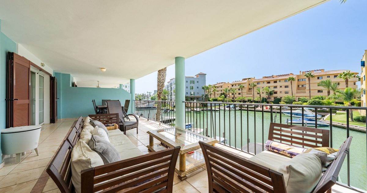 Lägenhet på mellanvåningen i Sotogrande Marina, Sotogrande Marina, 2/12