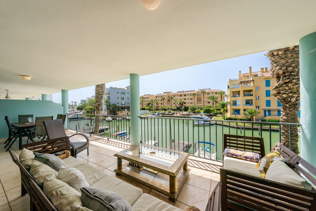 Lägenhet på mellanvåningen i Sotogrande Marina, Sotogrande Marina, 3/12