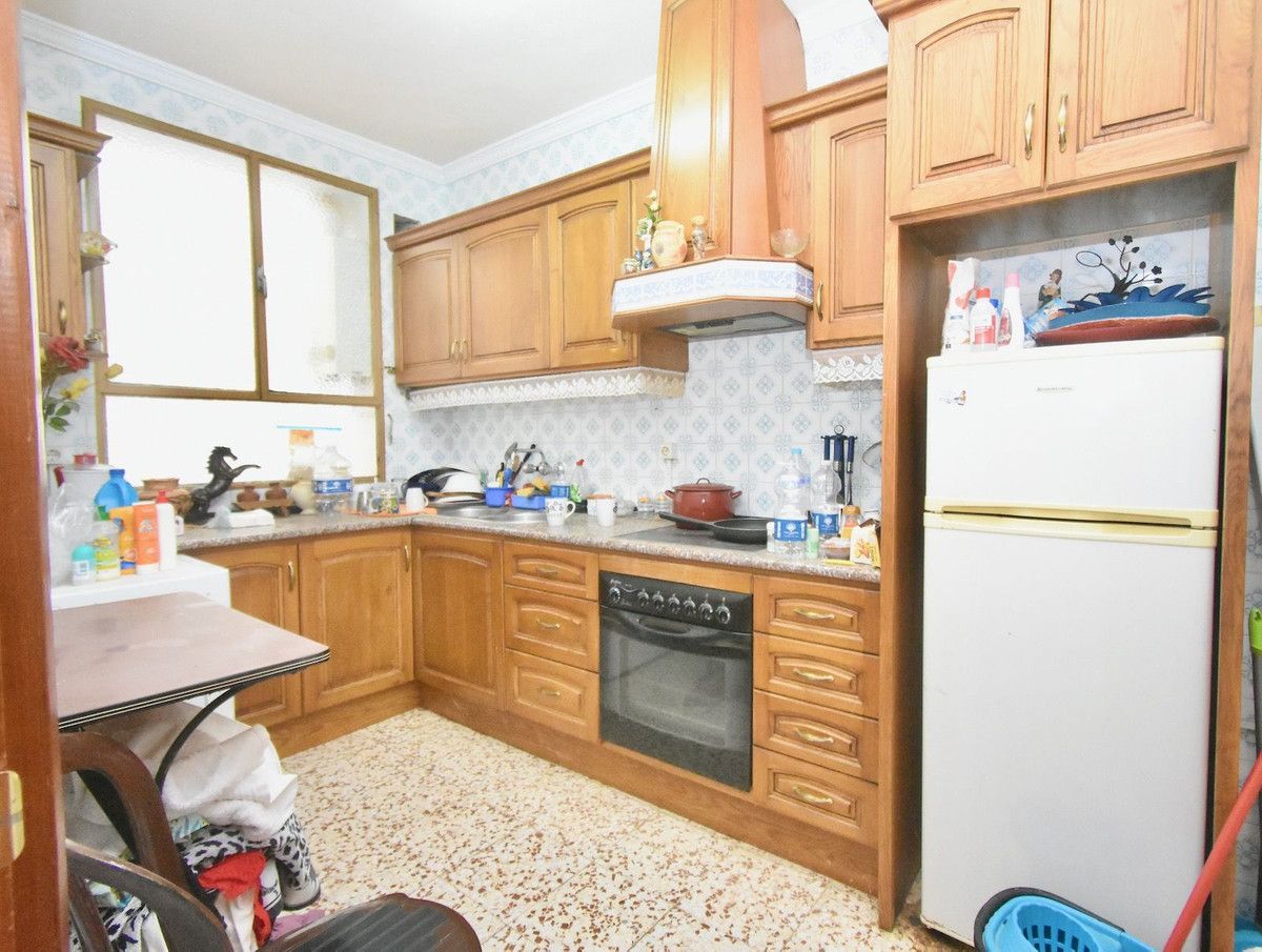Middle Floor Apartment in Mijas, Mijas, 8/12