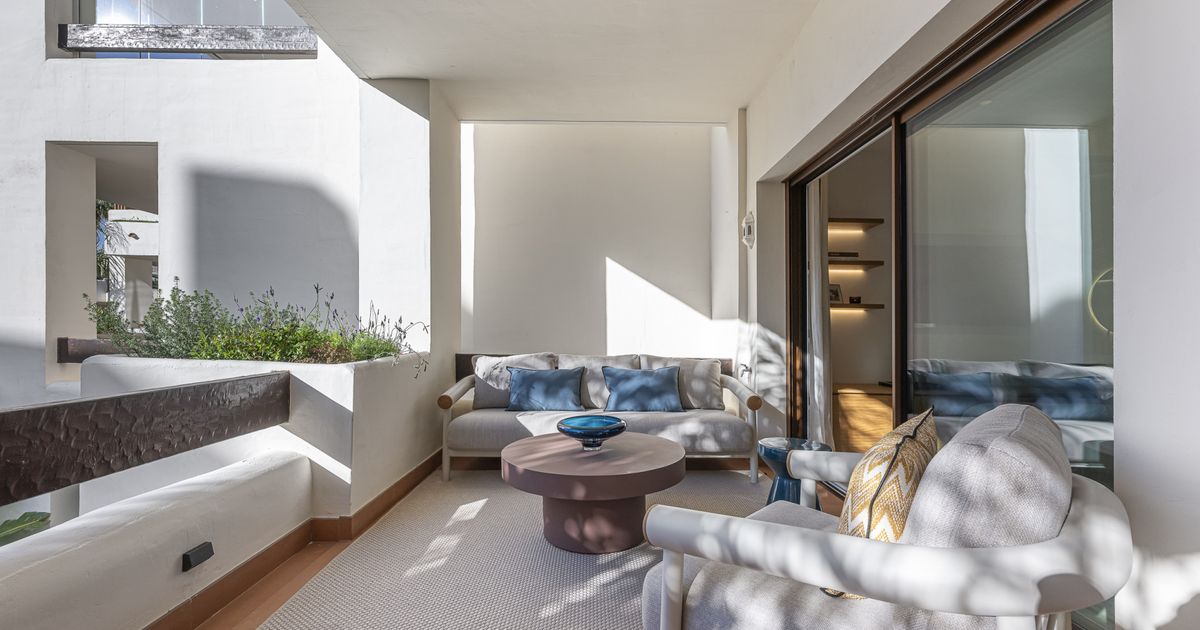 Apartment in Estepona, Bahía del Velerín, Estepona, 7/12