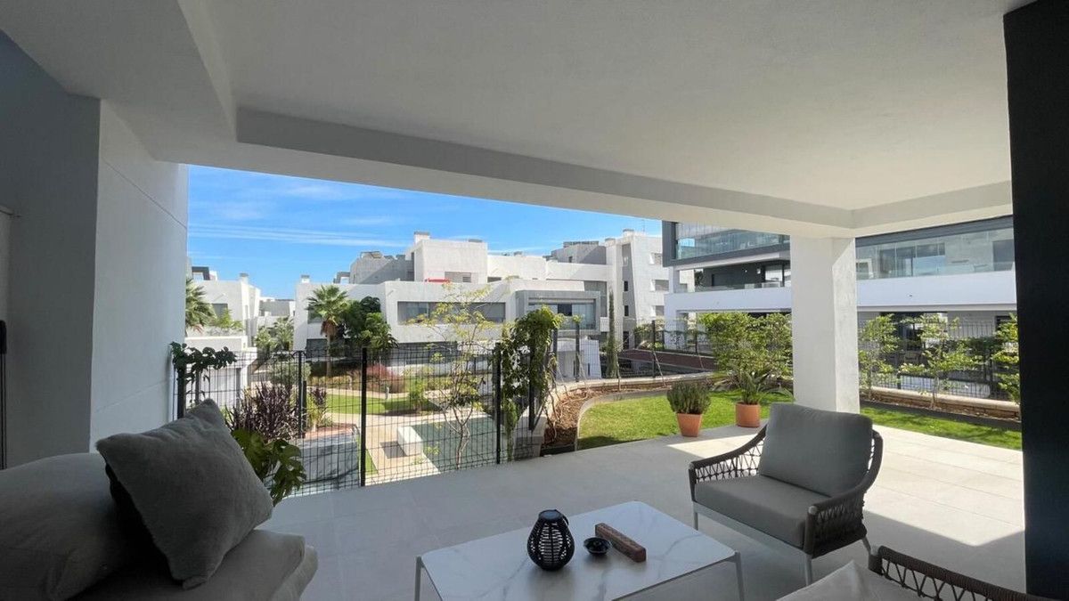 Ground Floor Apartment in Estepona, Estepona, 5/10