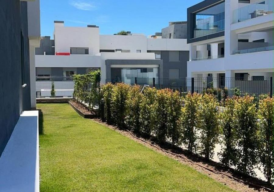 Ground Floor Apartment in Estepona, Estepona, 9/10