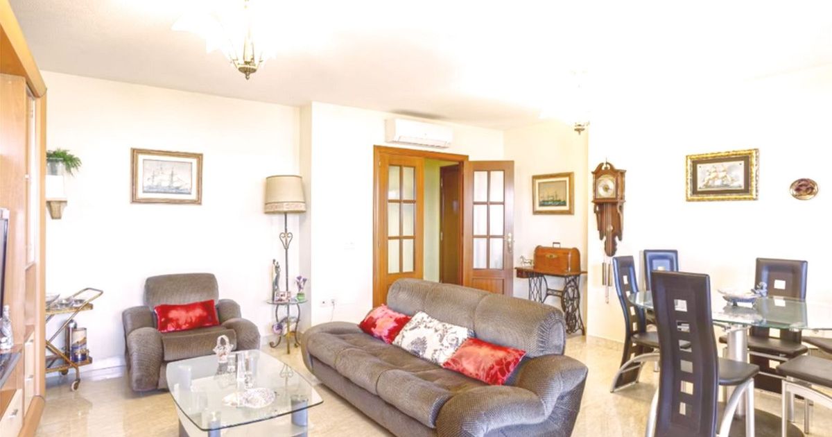 Appartement op de middelste verdieping in Fuengirola, Fuengirola, 3/12