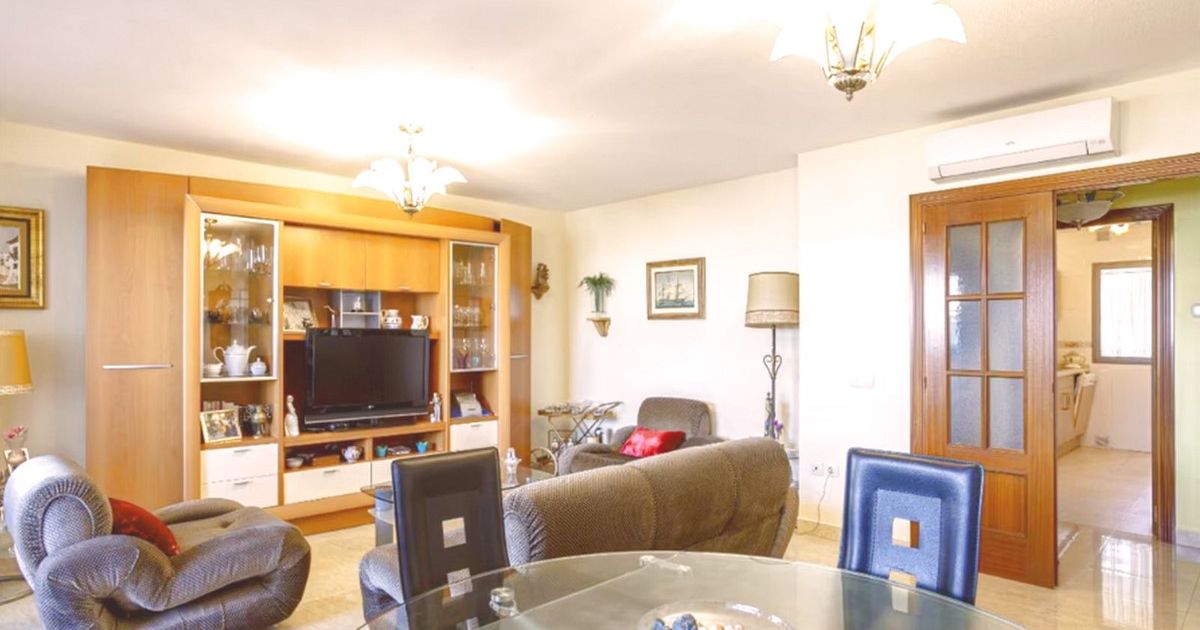 Appartement op de middelste verdieping in Fuengirola, Fuengirola, 6/12