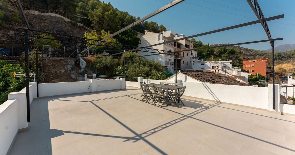 Townhouse in Monda, Monda, 1/12