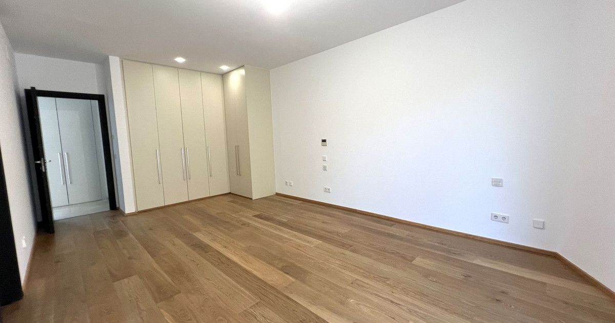 Townhouse in Sierra Blanca, Sierra Blanca, 8/12