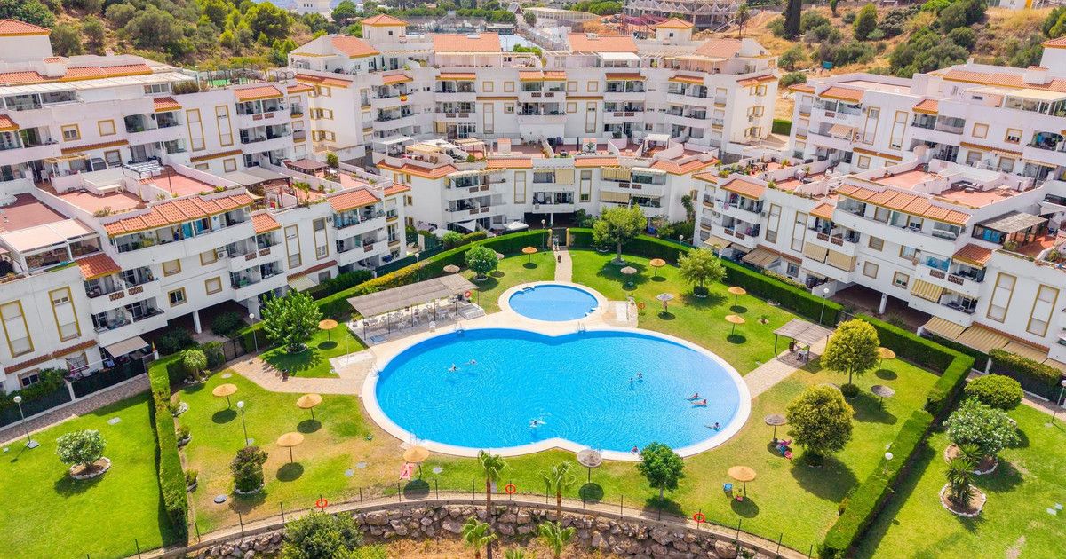 Appartement en étage intermédiaire à Benalmadena, Benalmadena, 1/12
