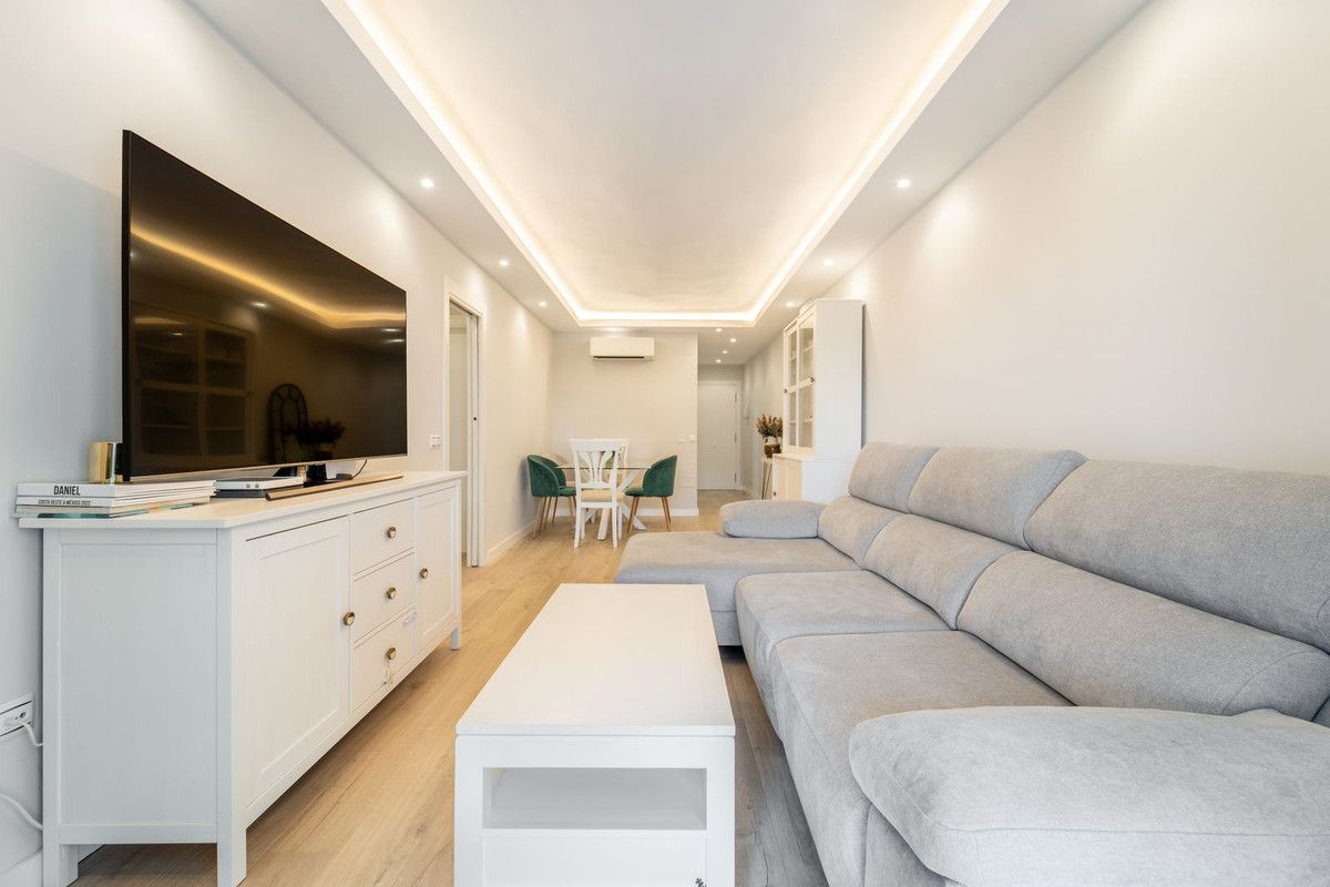 Appartement en étage intermédiaire à Benalmadena, Benalmadena, 5/12