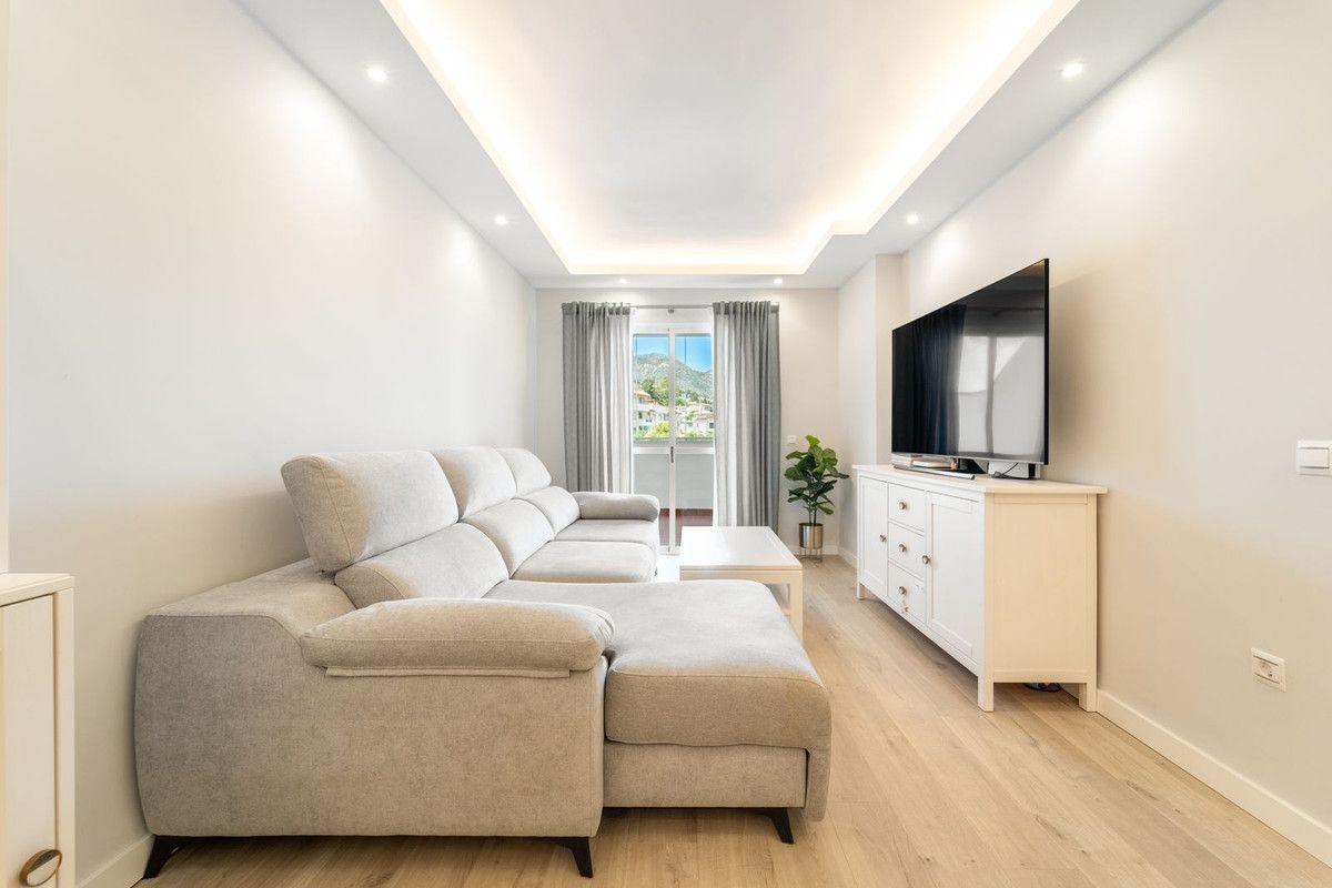 Appartement en étage intermédiaire à Benalmadena, Benalmadena, 8/12