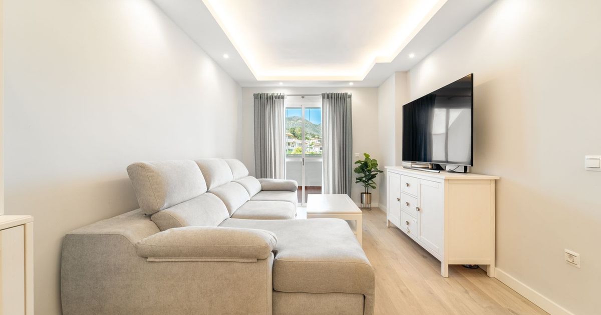 Appartement en étage intermédiaire à Benalmadena, Benalmadena, 8/12