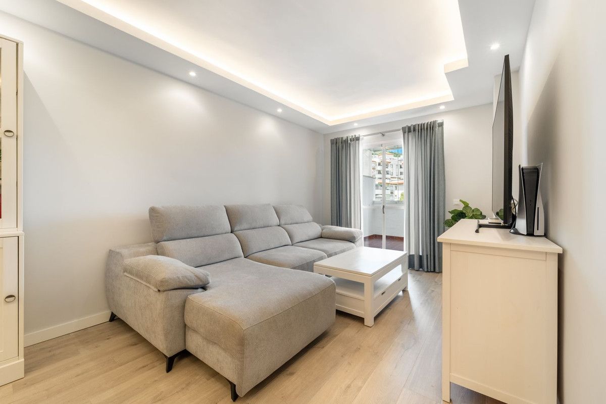 Appartement en étage intermédiaire à Benalmadena, Benalmadena, 9/12