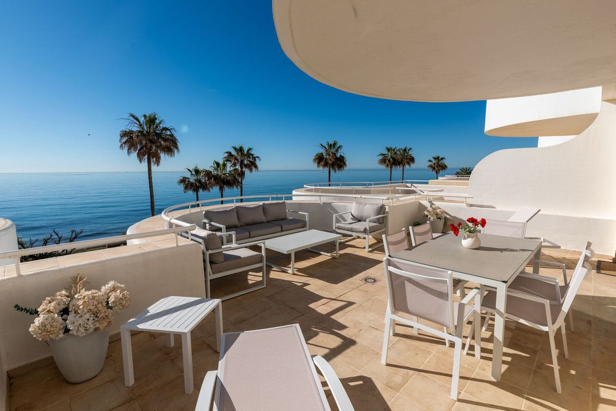 Apartamento en Planta Baja en Estepona, Estepona, 11/12