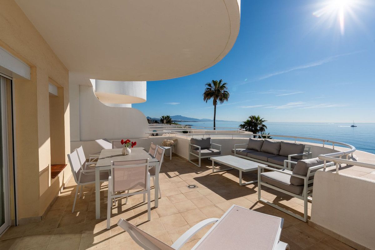 Apartamento en Planta Baja en Estepona, Estepona, 9/12