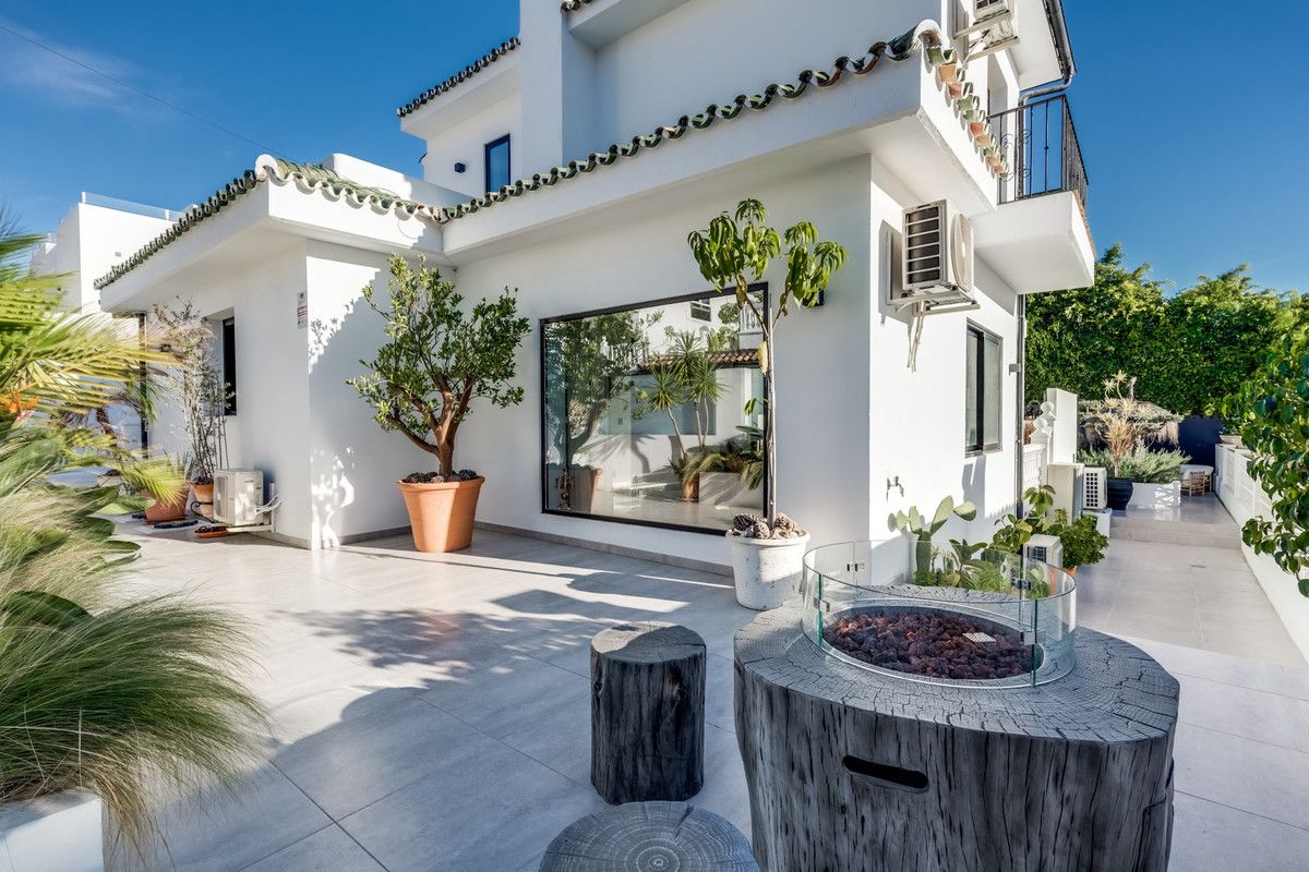 Freistehende Villa in Nueva Andalucía, Nueva Andalucía, 7/12