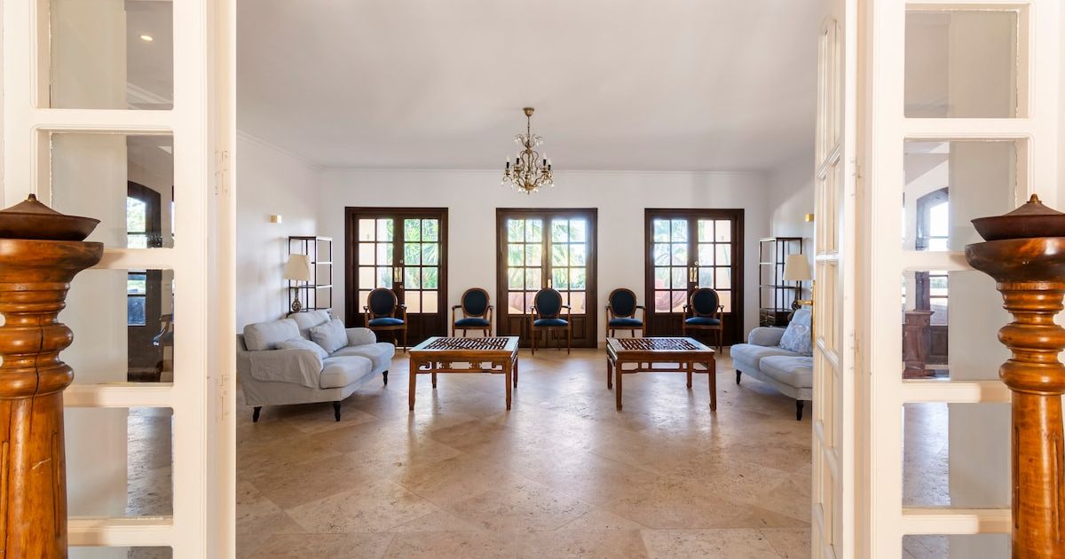 House in Benahavis, Paraiso Alto, Benahavis, 8/12