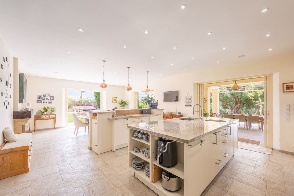 Vrijstaande Villa in Sotogrande Alto, Sotogrande Alto, 8/12