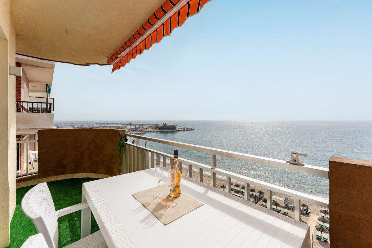 Апартаменты на среднем этаже в Fuengirola, Fuengirola, 1/12