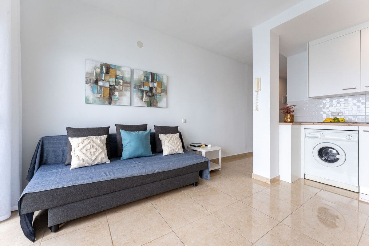 Апартаменты на среднем этаже в Fuengirola, Fuengirola, 11/12