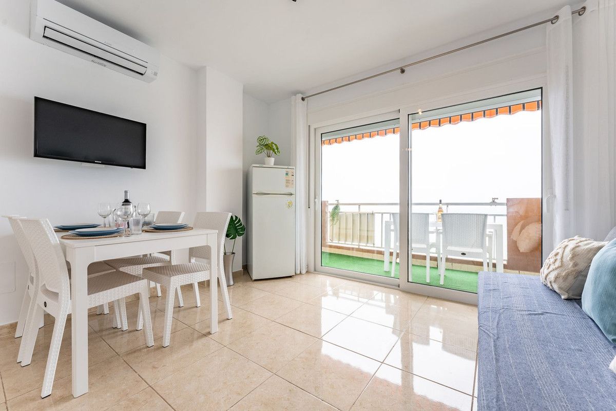 Апартаменты на среднем этаже в Fuengirola, Fuengirola, 10/12