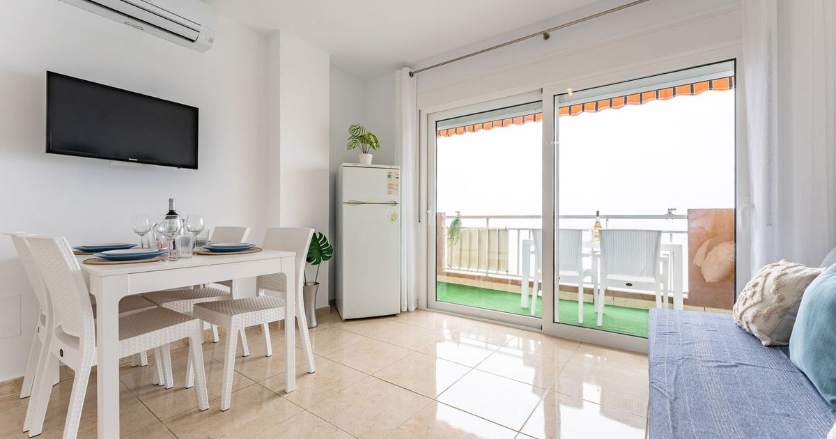Апартаменты на среднем этаже в Fuengirola, Fuengirola, 10/12