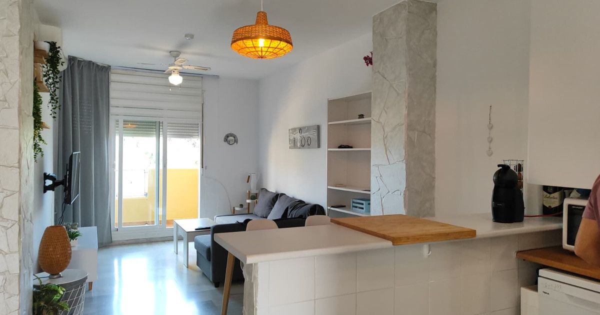 Apartamento en Planta Media en Fuengirola, Fuengirola, 5/12