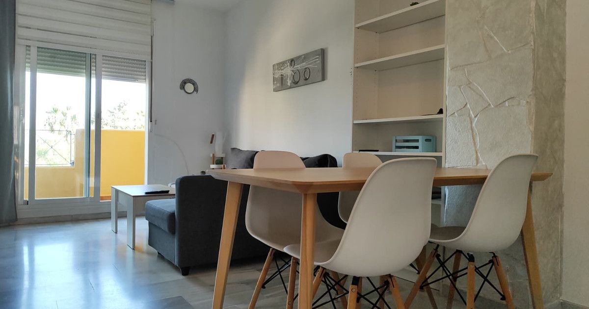 Apartamento en Planta Media en Fuengirola, Fuengirola, 7/12