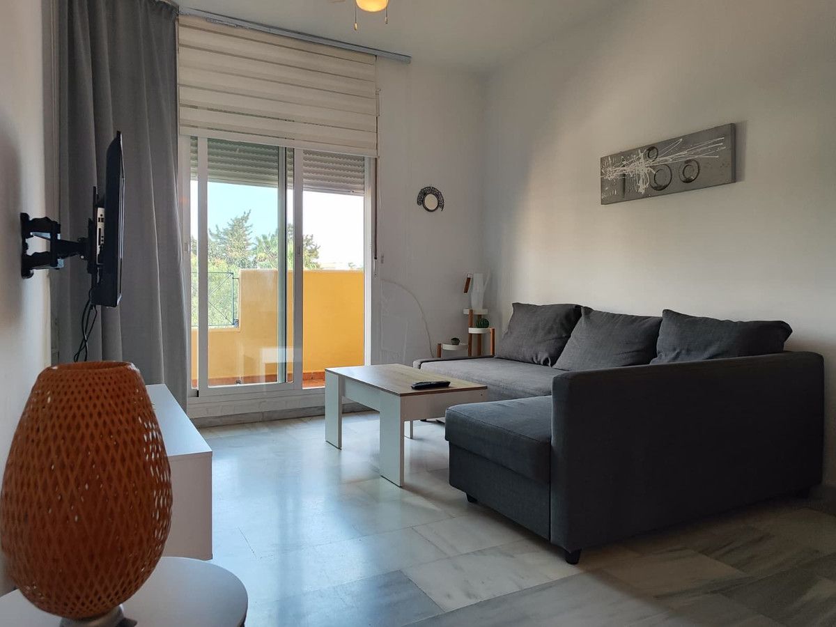 Apartamento en Planta Media en Fuengirola, Fuengirola, 8/12